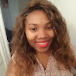 Meet your Posher, Roxann